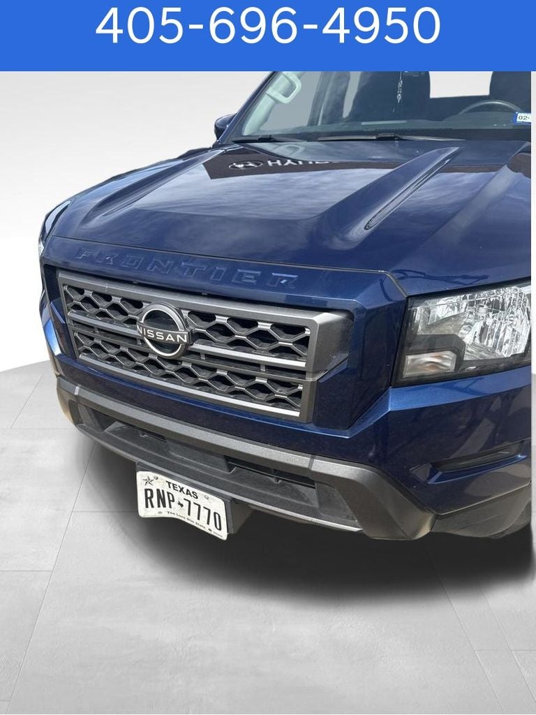 2022 Nissan Frontier SV