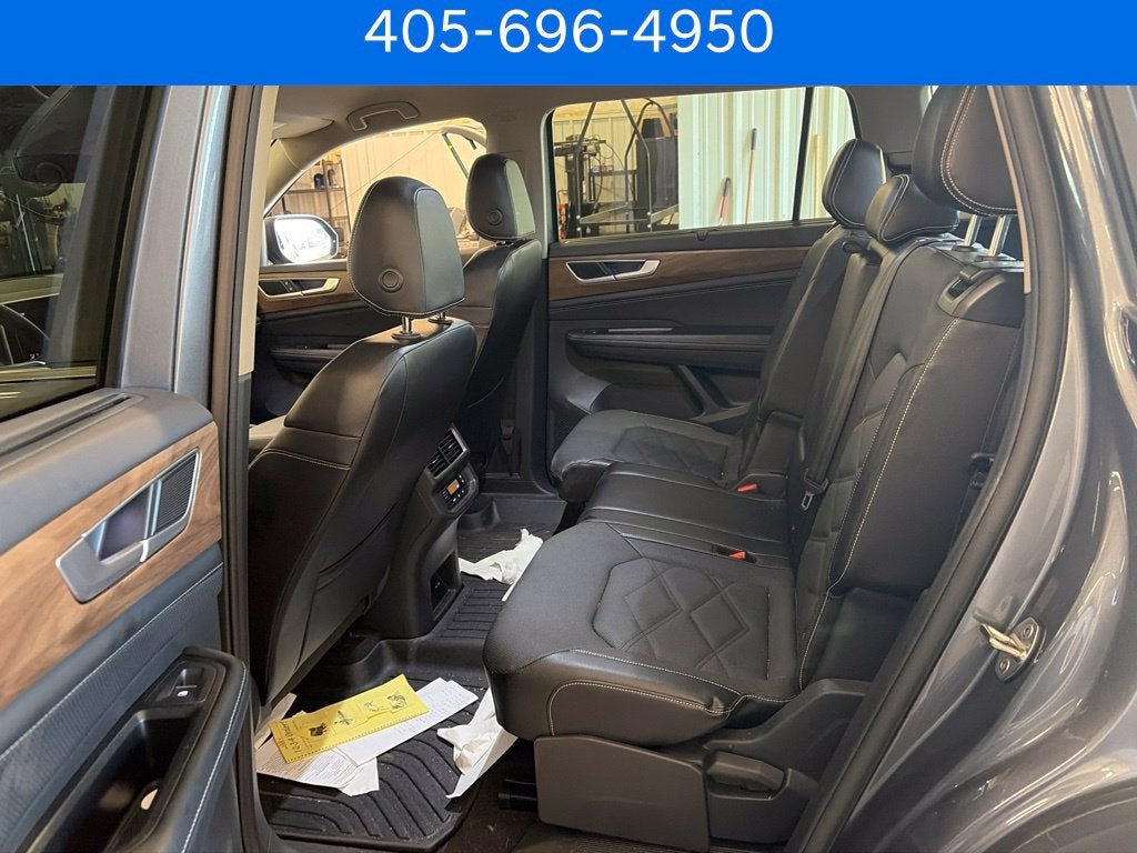 2024 Volkswagen Atlas 2.0T SE w/Technology