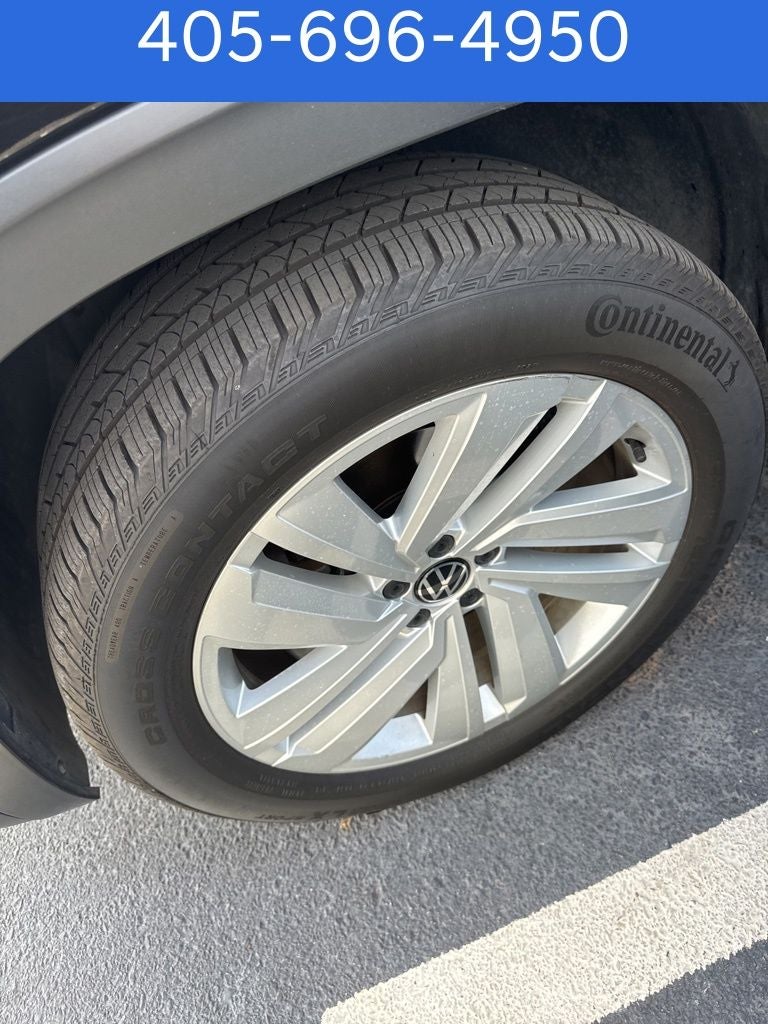 2022 Volkswagen Atlas Cross Sport 2.0T SE w/Technology