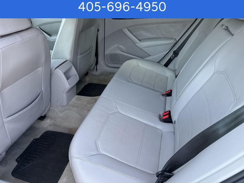 2015 Volkswagen Passat 1.8T Wolfsburg Edition