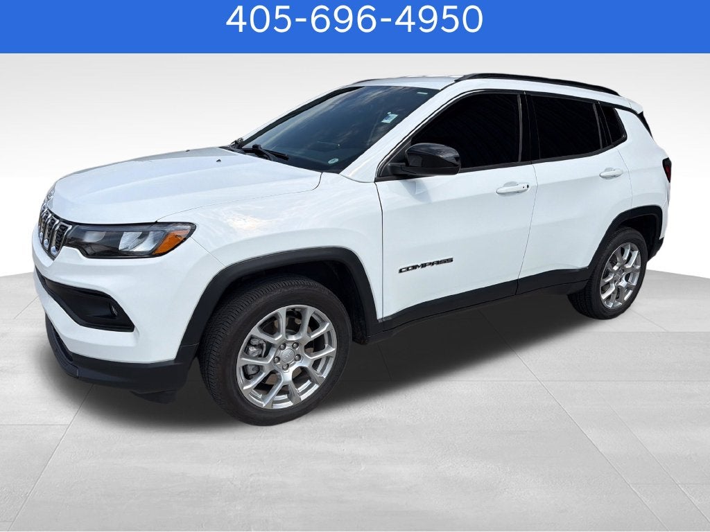 2024 Jeep Compass Latitude Lux
