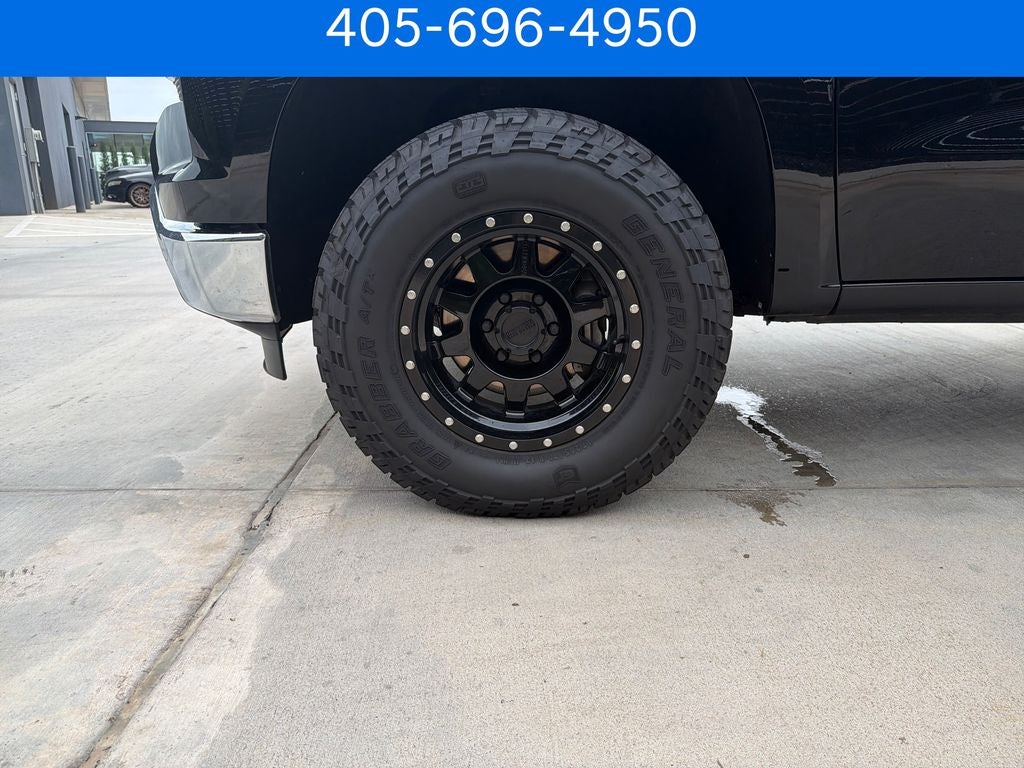 2024 Chevrolet Silverado 1500 LT LT1