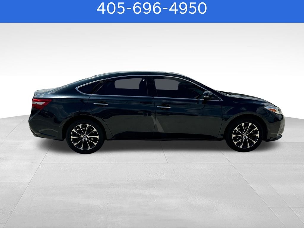 2017 Toyota Avalon XLE