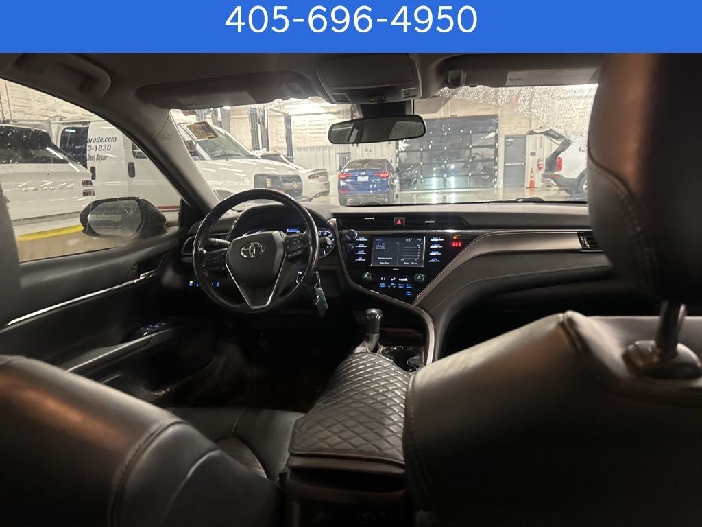 2020 Toyota Camry SE