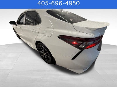 2024 Toyota Camry Hybrid SE