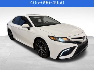 2024 Toyota Camry Hybrid SE
