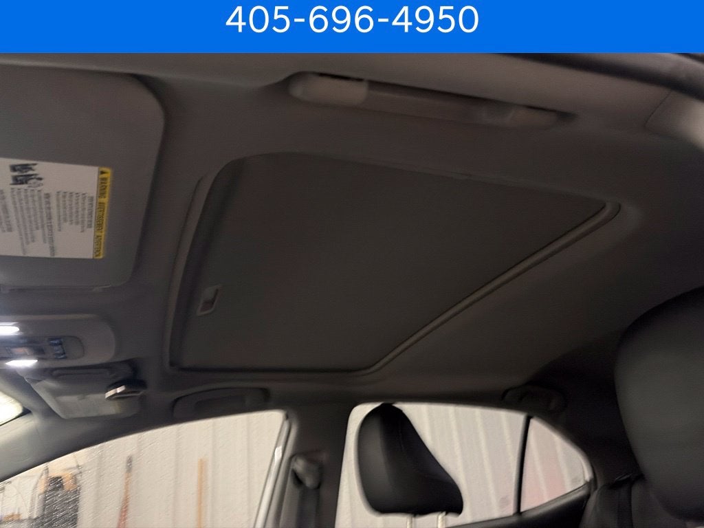 2024 Toyota Camry Hybrid SE