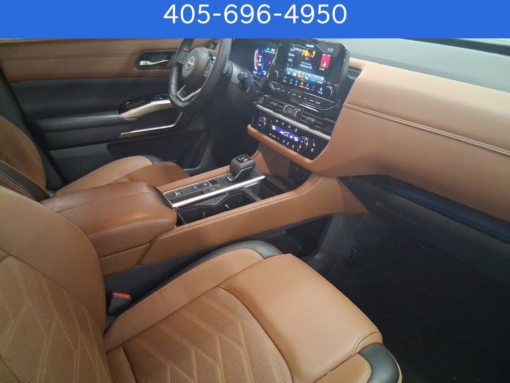 2024 Nissan Pathfinder Platinum