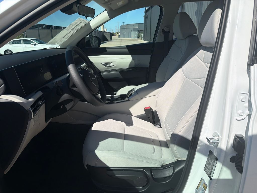 2026 Hyundai Tucson SE FWD