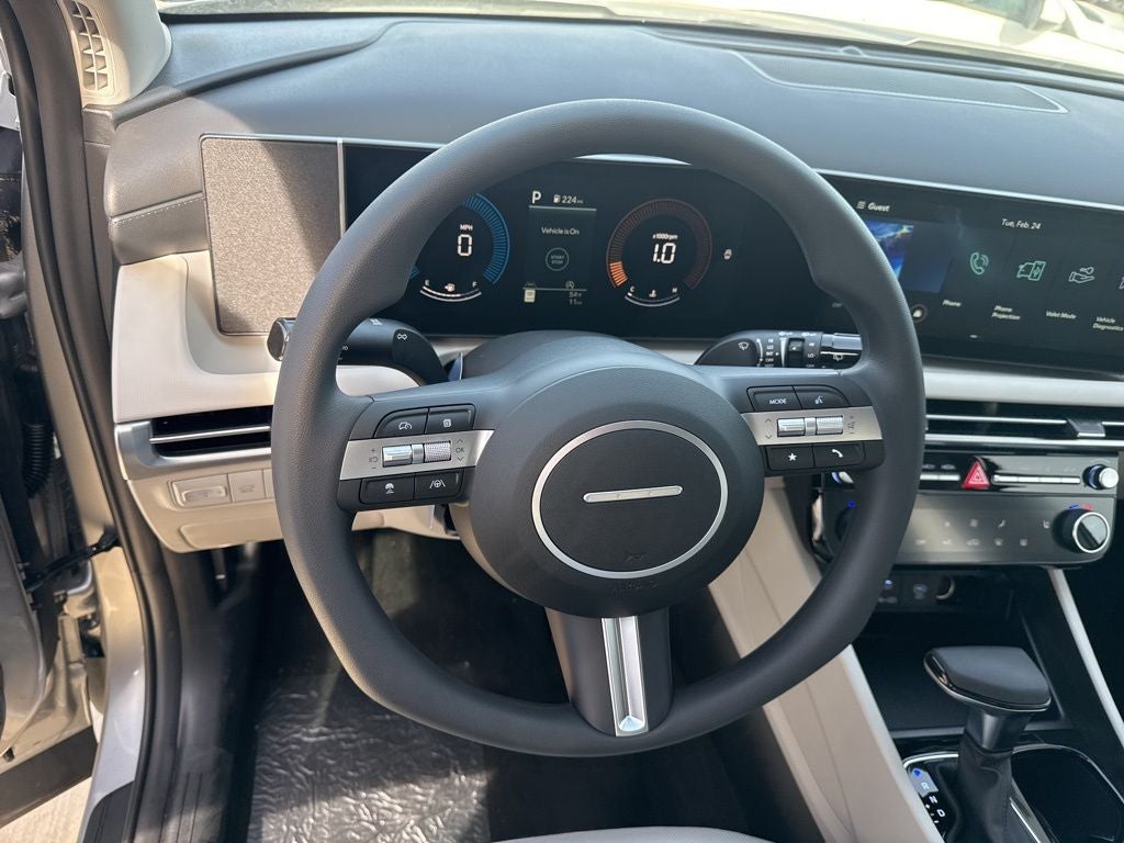 2026 Hyundai Tucson SEL FWD