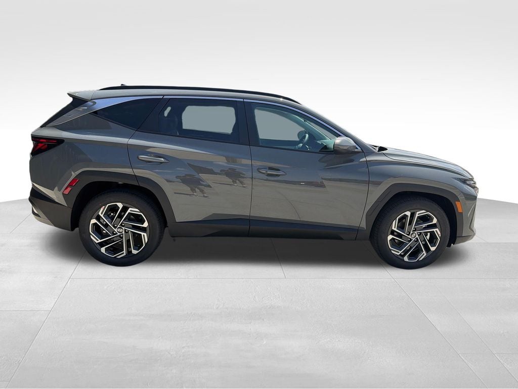 2026 Hyundai Tucson SEL Plus FWD