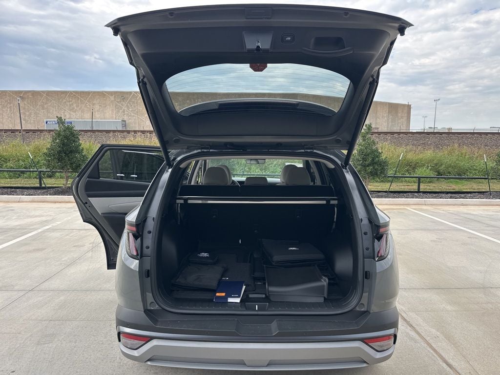 2026 Hyundai Tucson Limited FWD