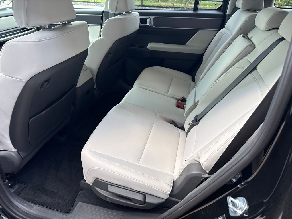 2026 Hyundai Santa Fe SE FWD