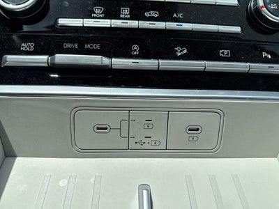 2026 Hyundai Santa Fe SE FWD