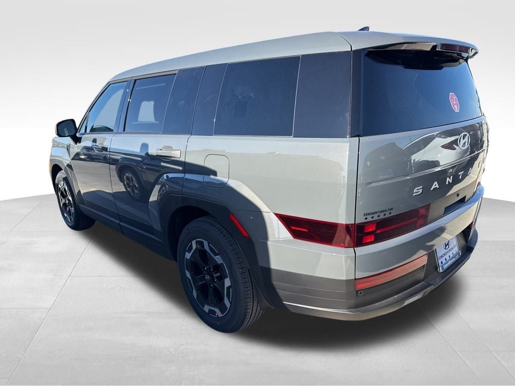 2026 Hyundai Santa Fe SE FWD