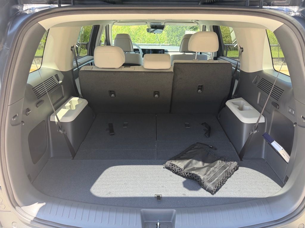 2026 Hyundai Santa Fe SE FWD
