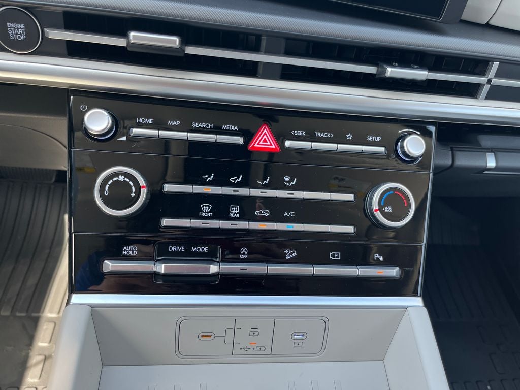 2026 Hyundai Santa Fe SE FWD