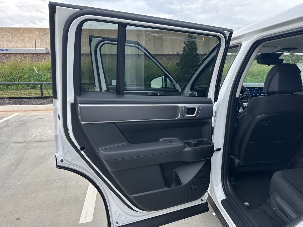 2026 Hyundai Santa Fe SE FWD