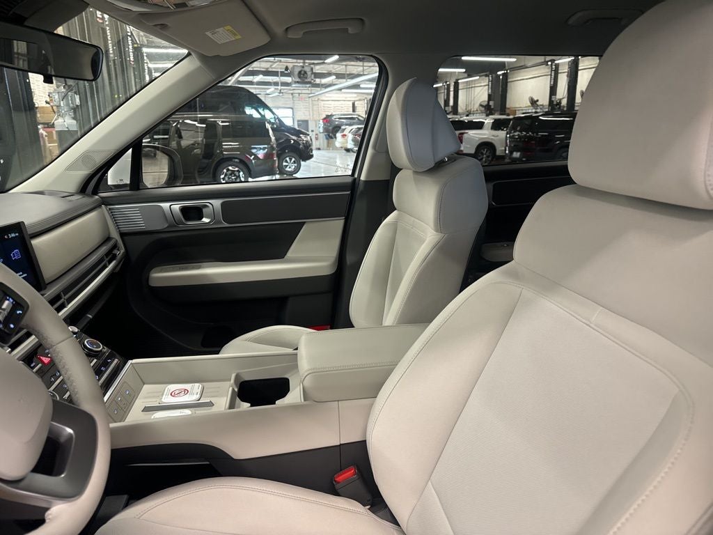 2026 Hyundai Santa Fe SE FWD