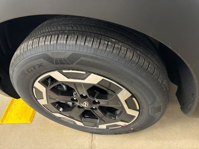 2026 Hyundai Santa Fe SE FWD