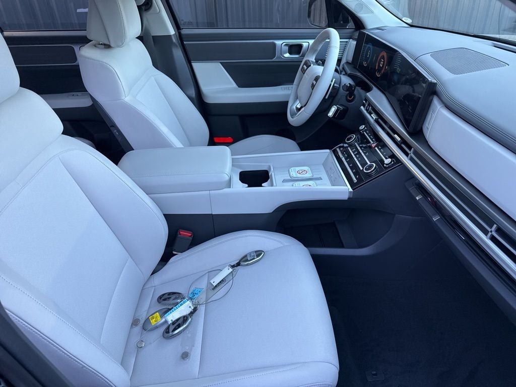 2026 Hyundai Santa Fe SE FWD