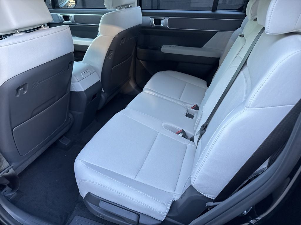 2026 Hyundai Santa Fe SE FWD