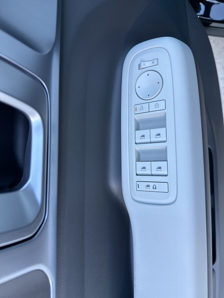 2026 Hyundai Santa Fe SE FWD