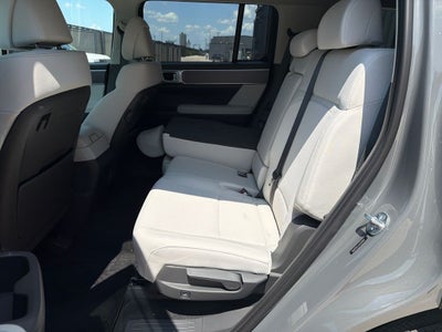 2027 Hyundai Santa Fe SE FWD