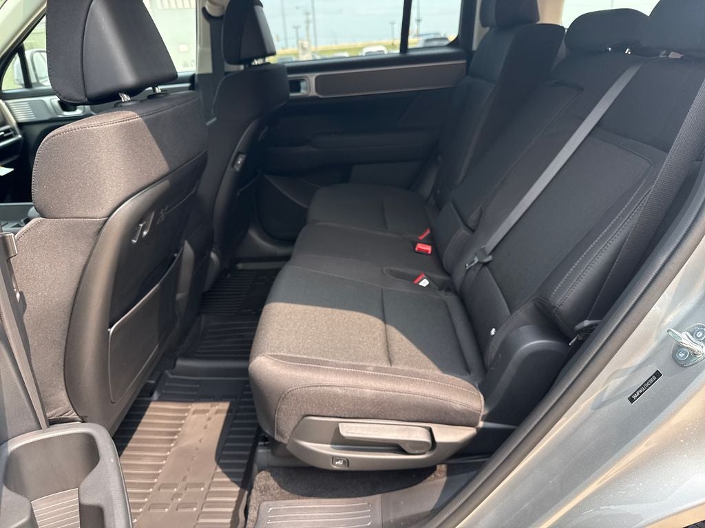 2026 Hyundai Santa Fe SE FWD