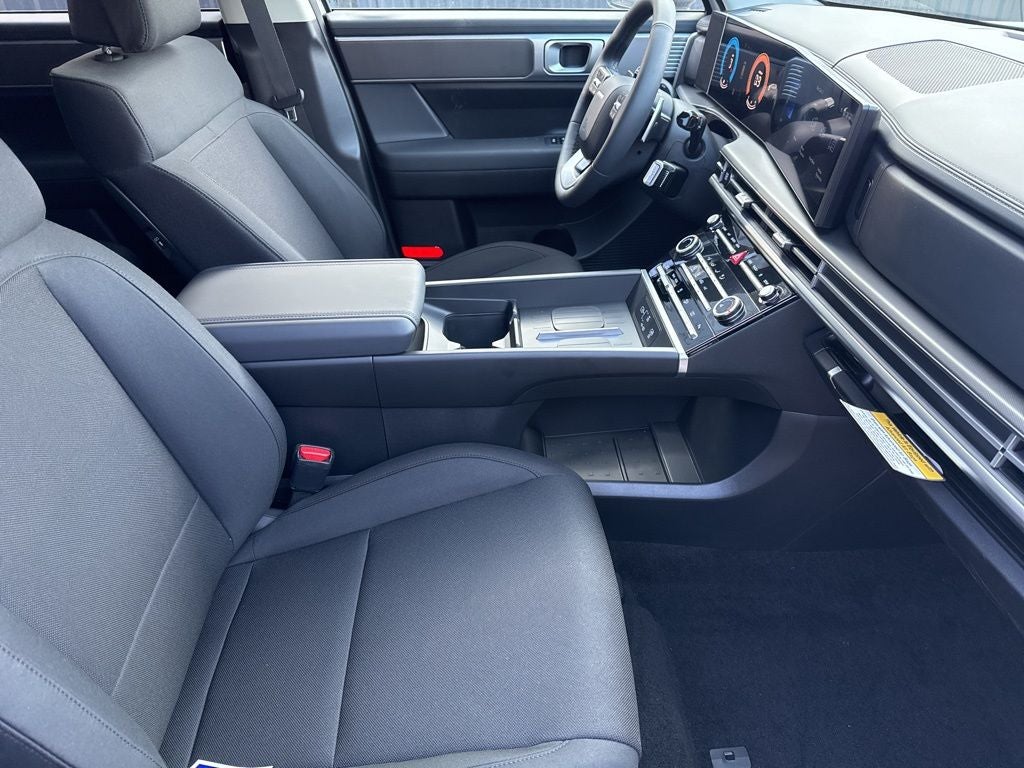 2026 Hyundai Santa Fe SE FWD