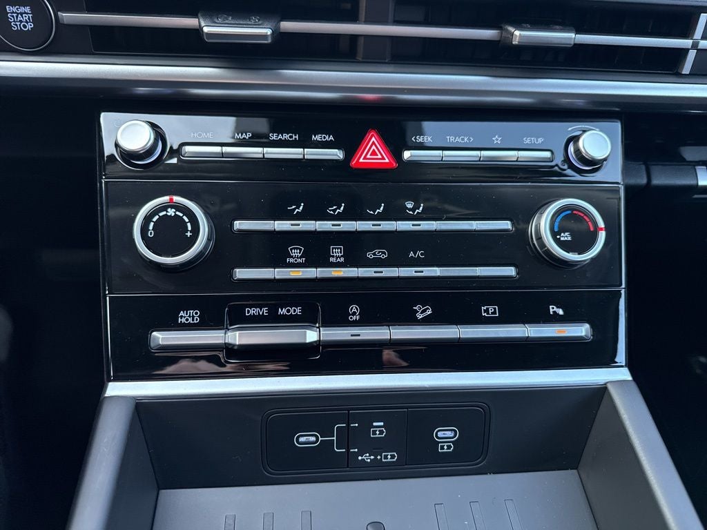 2026 Hyundai Santa Fe SE FWD