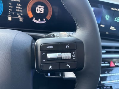 2026 Hyundai Santa Fe SE FWD