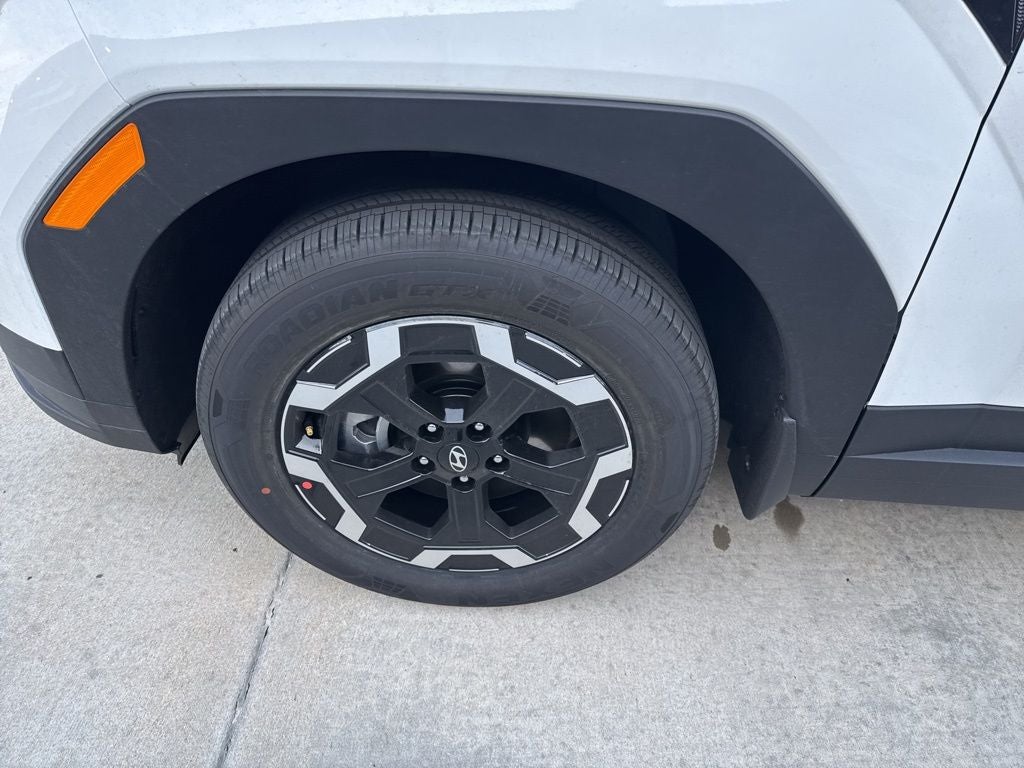 2026 Hyundai Santa Fe SE FWD