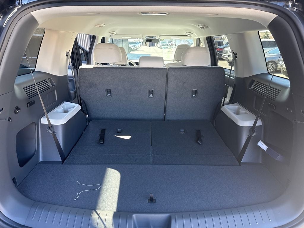 2026 Hyundai Santa Fe SE FWD