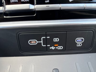 2026 Hyundai Santa Fe SE FWD