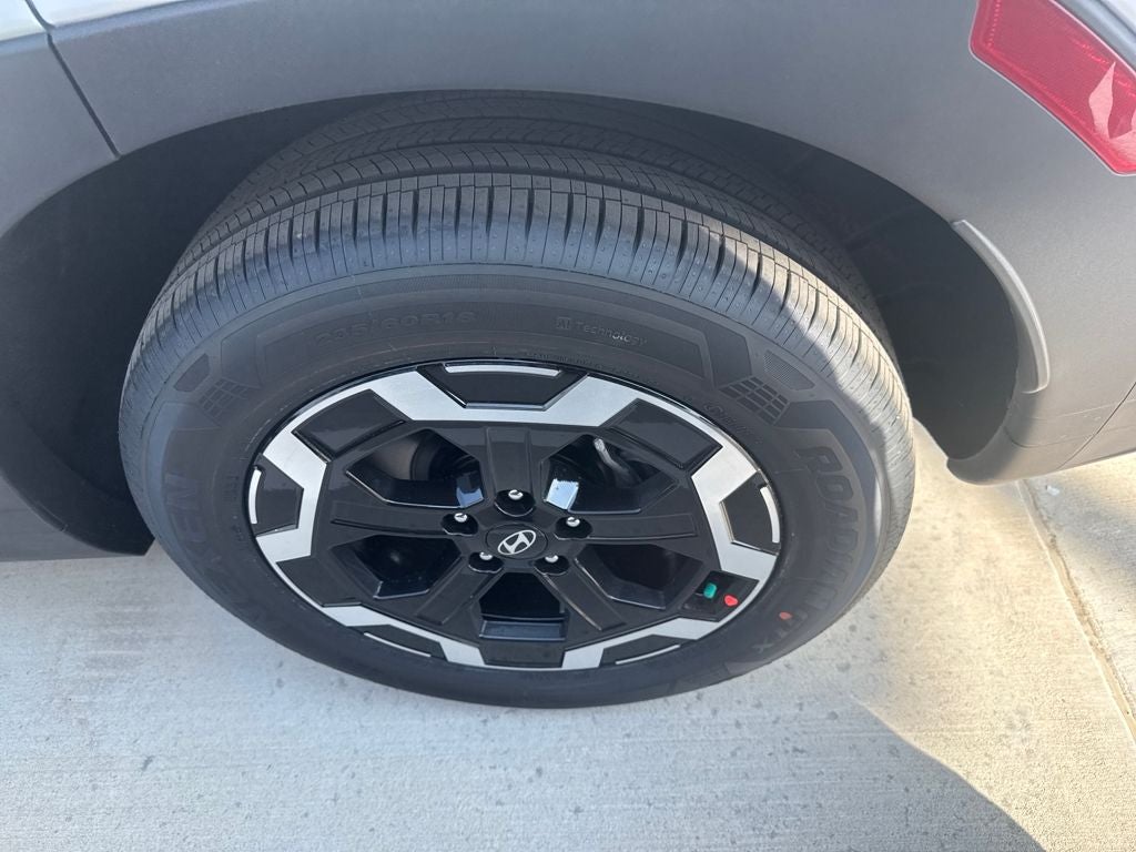 2026 Hyundai Santa Fe SE FWD