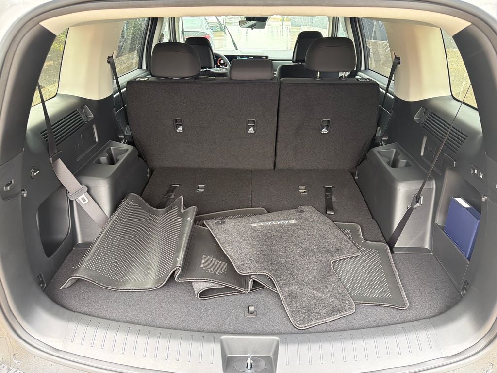 2026 Hyundai Santa Fe SE FWD