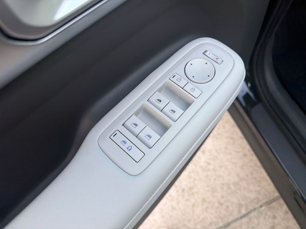 2027 Hyundai Santa Fe SEL FWD