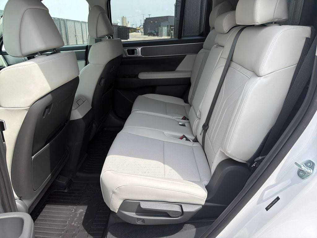 2027 Hyundai Santa Fe SEL FWD