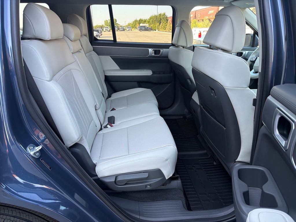 2027 Hyundai Santa Fe SEL FWD
