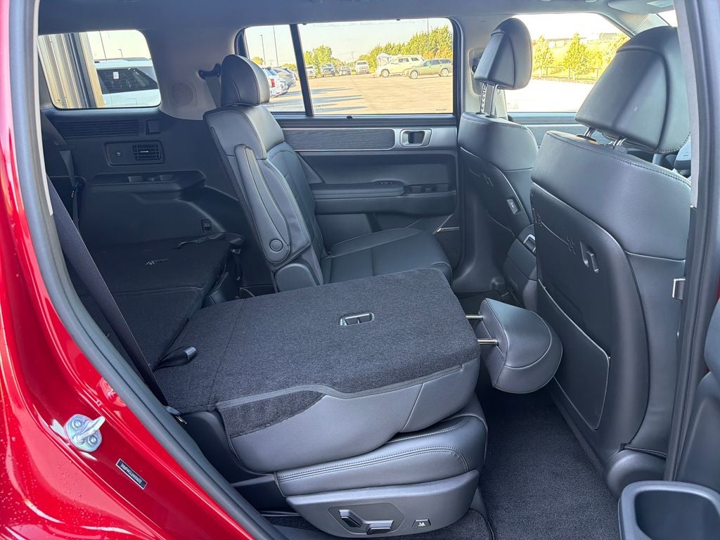 2027 Hyundai Santa Fe Limited FWD