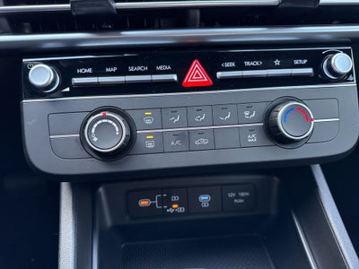 2026 Hyundai Santa Cruz SE FWD