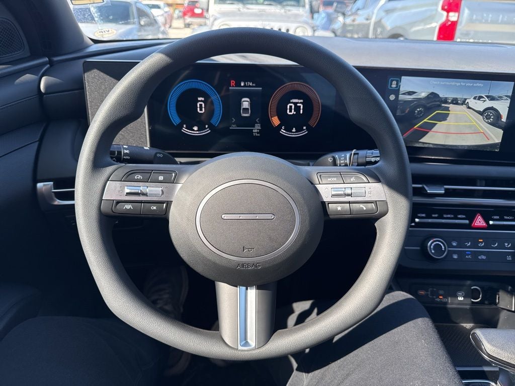 2026 Hyundai Santa Cruz SE FWD