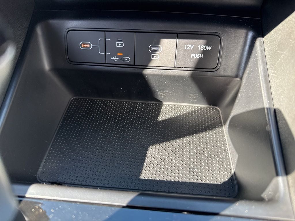 2026 Hyundai Santa Cruz SE FWD