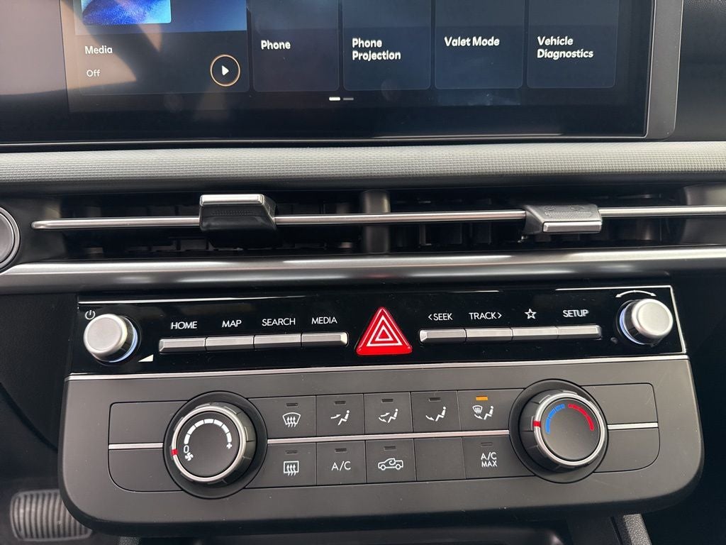 2026 Hyundai Santa Cruz SE FWD