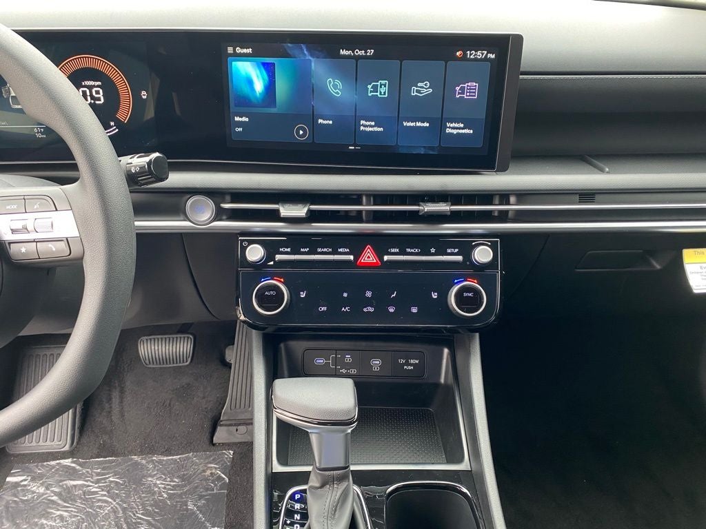 2026 Hyundai Santa Cruz SEL FWD