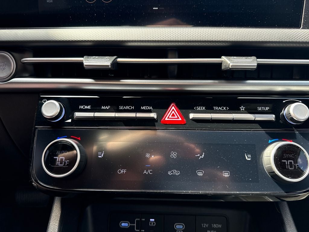 2026 Hyundai Santa Cruz SEL FWD