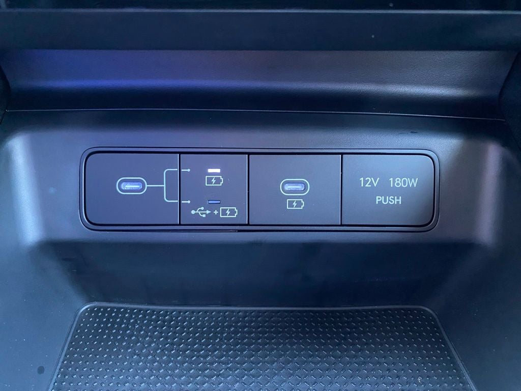 2026 Hyundai Santa Cruz SEL FWD