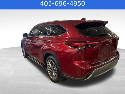 2021 Toyota Highlander Hybrid Platinum