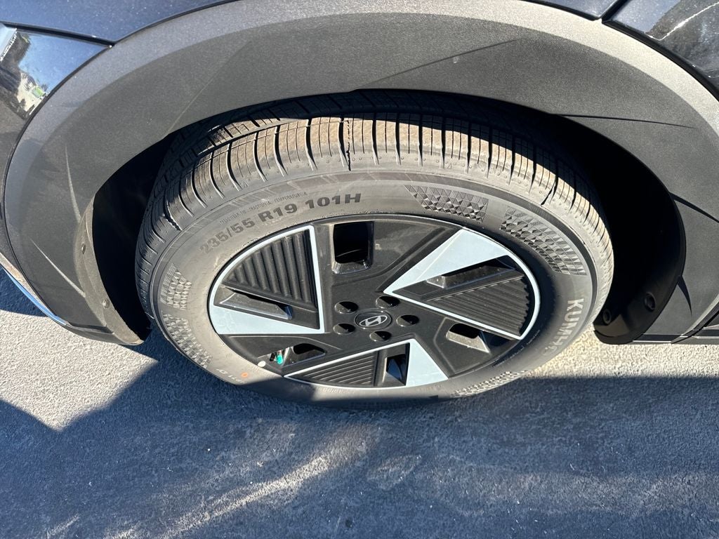 2026 Hyundai IONIQ 5 SE